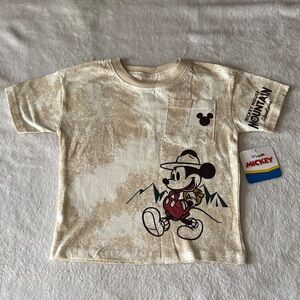 Disney Jr. Mickey Mouse graphic tshirt (2T)